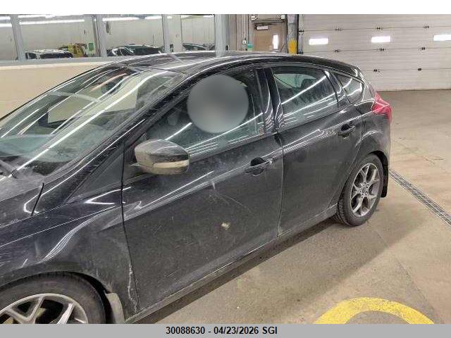 1FADP3K22EL250218 Ford FOCUS SE