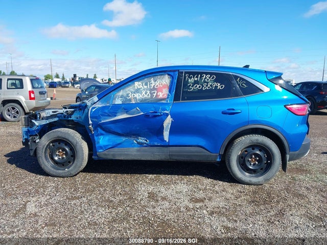1FMCU9G61LUA02574 Ford ESCAPE SE