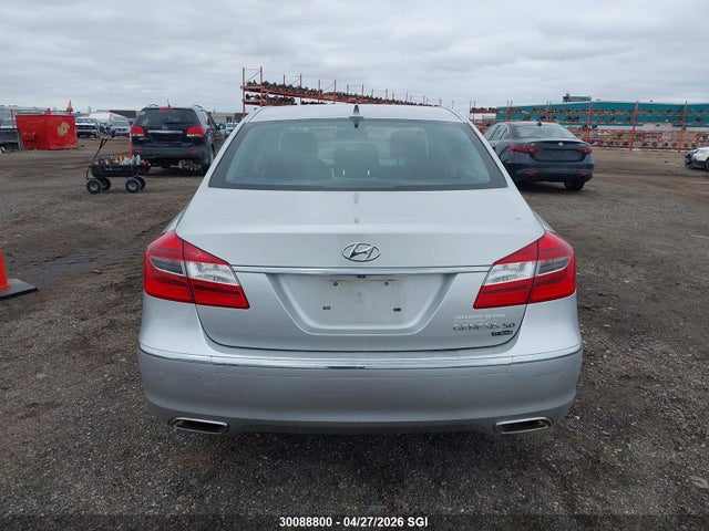 Продаж на аукціоні авто 2013 Hyundai Genesis 5.0l, vin: KMHGC4DH2DU216133, номер лоту: 30088800