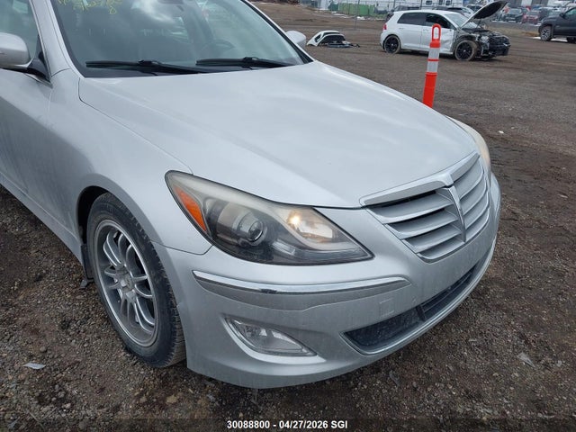 Продаж на аукціоні авто 2013 Hyundai Genesis 5.0l, vin: KMHGC4DH2DU216133, номер лоту: 30088800