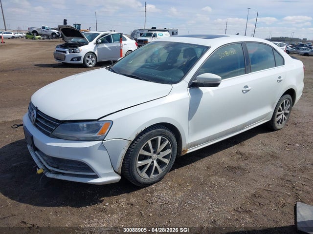 3VWD67AJ9GM359349 Volkswagen JETTA SE