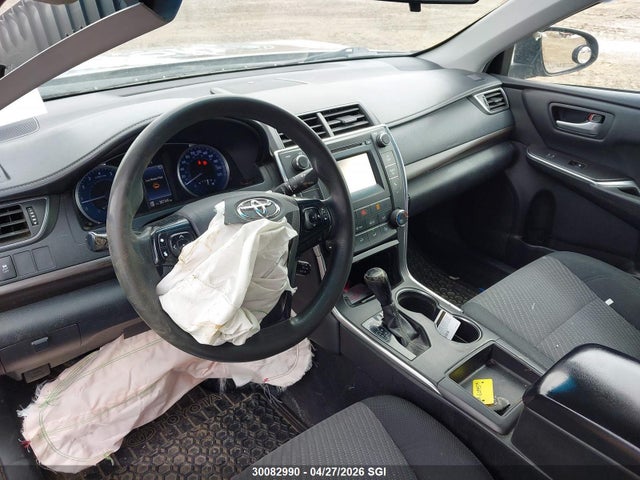 2017 Toyota Camry Le/xle/se/xse მანქანა იყიდება აუქციონზე, vin: 4T1BF1FK7HU353454, აუქციონის ნომერი: 30082990