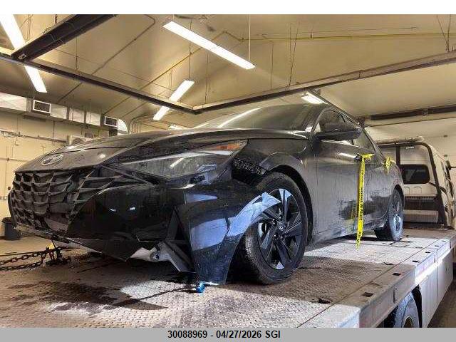 KMHLM4AG8MU074538 Hyundai ELANTRA SEL