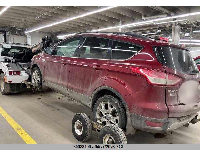 30088100 :رقم المزاد ، 1FMCU9H94DUB18670 vin ، 2013 Ford Escape Sel مزاد بيع