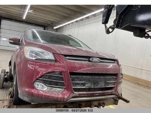 30088100 :رقم المزاد ، 1FMCU9H94DUB18670 vin ، 2013 Ford Escape Sel مزاد بيع