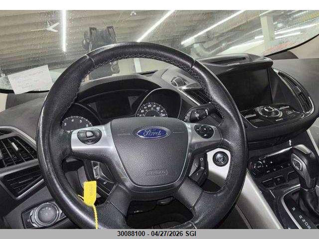 30088100 :رقم المزاد ، 1FMCU9H94DUB18670 vin ، 2013 Ford Escape Sel مزاد بيع