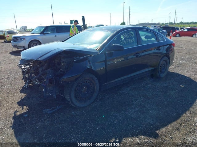 Hyundai SONATA SE 2017 5NPE24AF6HH484412 Image 2