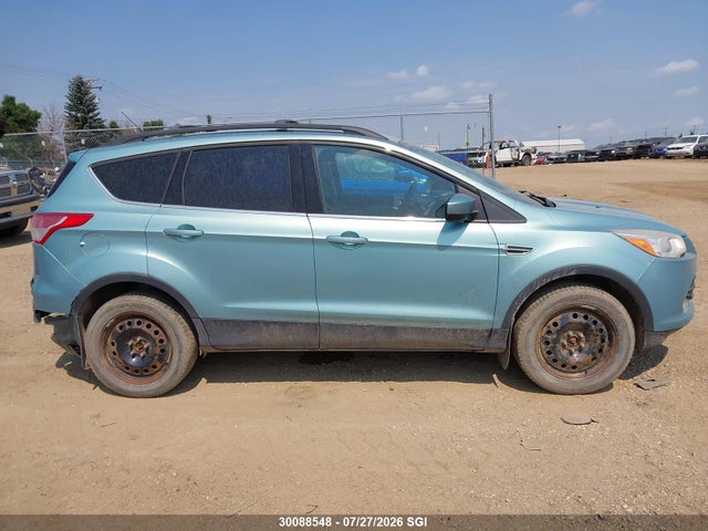 30088548 :رقم المزاد ، 1FMCU9GX8DUD12635 vin ، 2013 Ford Escape Se مزاد بيع