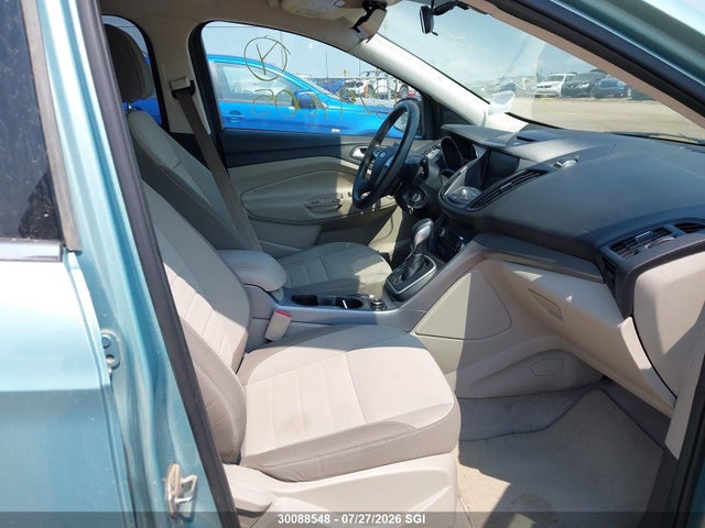 30088548 :رقم المزاد ، 1FMCU9GX8DUD12635 vin ، 2013 Ford Escape Se مزاد بيع