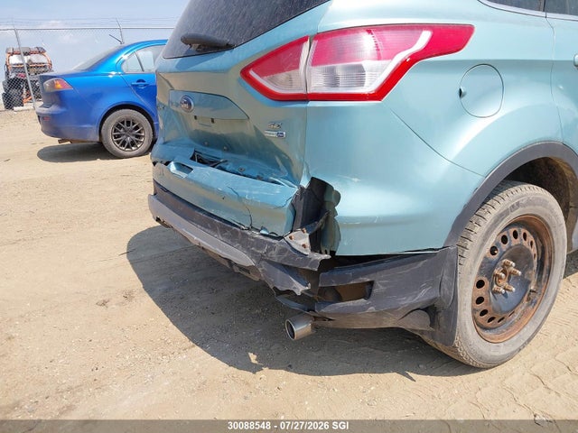 30088548 :رقم المزاد ، 1FMCU9GX8DUD12635 vin ، 2013 Ford Escape Se مزاد بيع