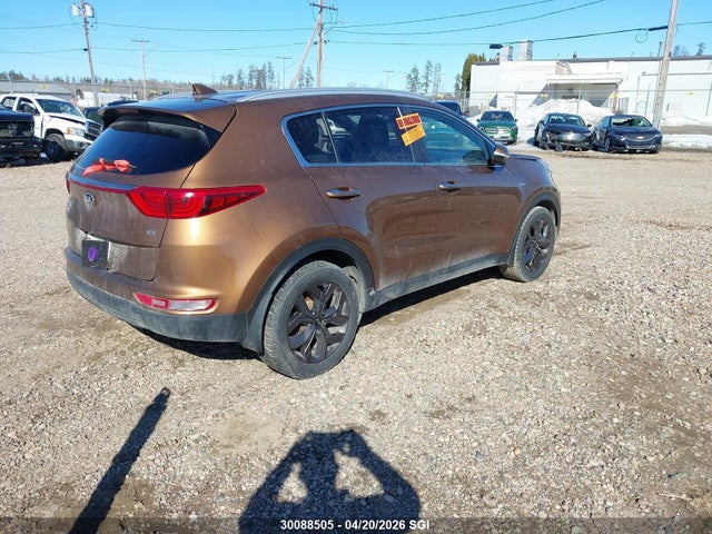 KNDPNCAC8J7332495 KIA Sportage Ex
