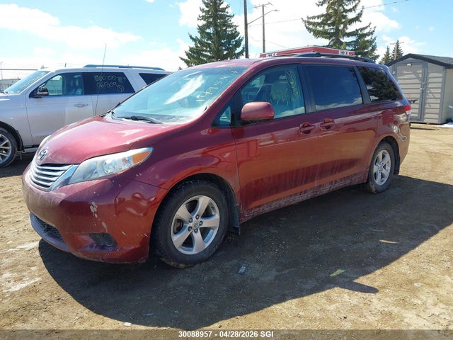 2011 Toyota Sienna Le მანქანა იყიდება აუქციონზე, vin: 5TDKK3DC2BS149597, აუქციონის ნომერი: 30088957