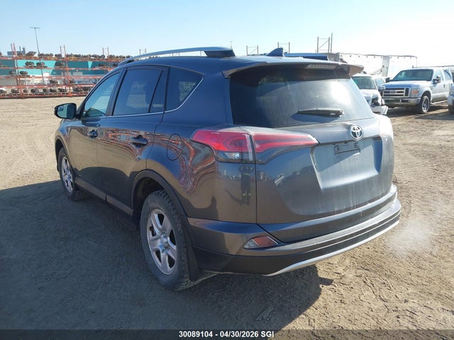 30089104 :رقم المزاد ، 2T3BFREV4GW458694 vin ، 2016 Toyota Rav4 Le مزاد بيع