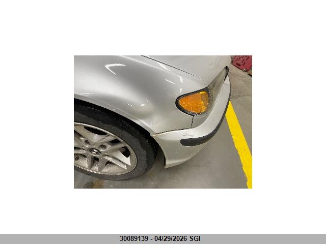 30089139 :رقم المزاد ، WBAEV134X3KL21030 vin ، 2003 Bmw 320 I مزاد بيع