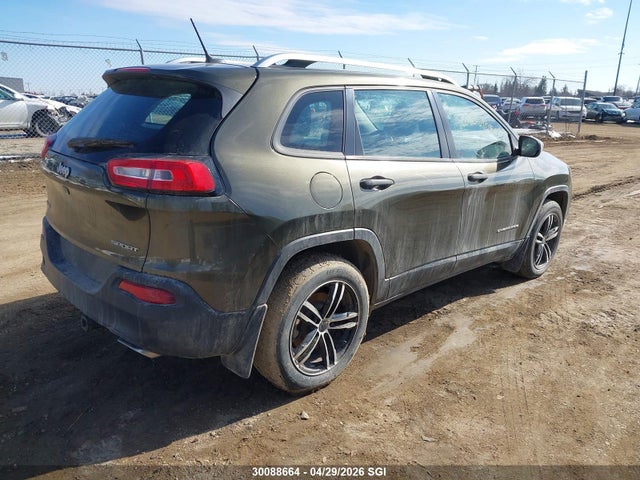 30088664 :رقم المزاد ، 1C4PJMAS2FW736690 vin ، 2015 Jeep Cherokee Sport مزاد بيع