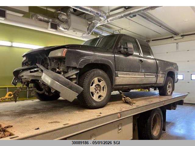 2004 Chevrolet Silverado K1500 მანქანა იყიდება აუქციონზე, vin: 2GCEK19T241113798, აუქციონის ნომერი: 30089186