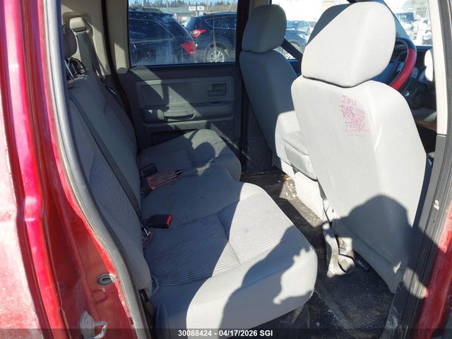 30088424 :رقم المزاد ، 1D7HW38N88S624282 vin ، 2008 Dodge Dakota Sxt مزاد بيع
