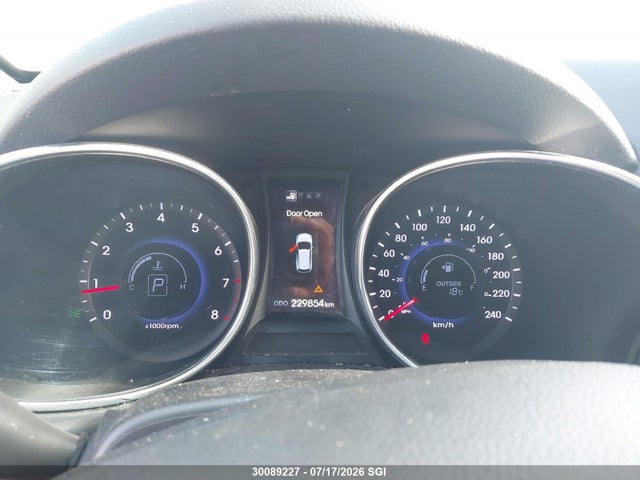 30089227 :رقم المزاد ، 5XYZUDLAXDG021588 vin ، 2013 Hyundai Santa Fe Sport مزاد بيع