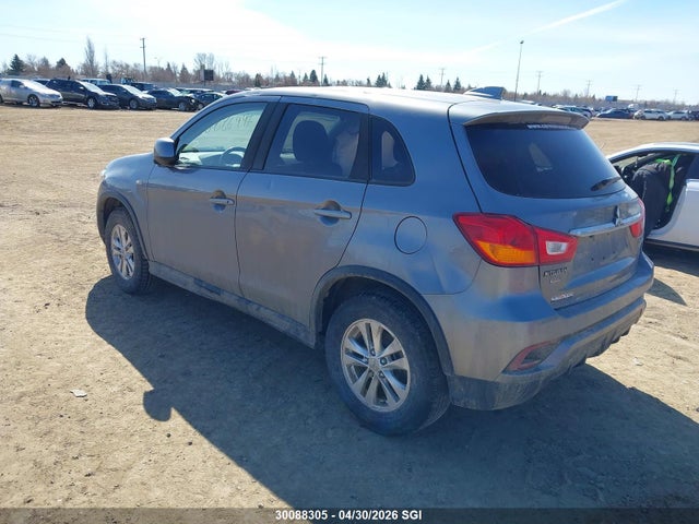 JA4AJ3AU0KU602763 Mitsubishi RVR SE