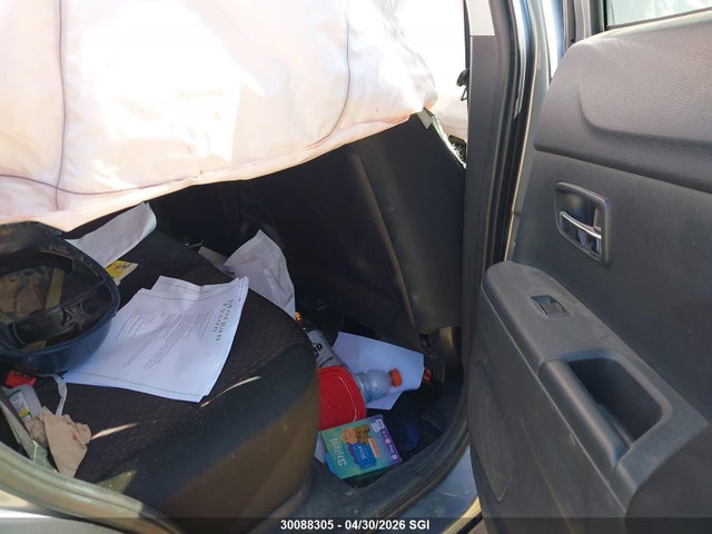 JA4AJ3AU0KU602763 Mitsubishi RVR SE