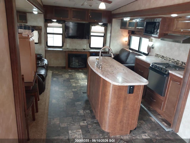 Auction sale of the 2014 Coachmen Chaparral, vin: 5ZT3CHYB1EA308738, lot number: 30089355