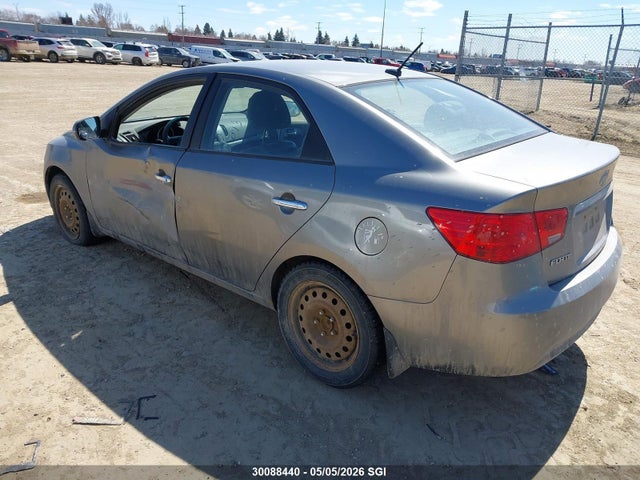 2011 Kia Forte 2.4l Sx/2.4l Sx Luxury მანქანა იყიდება აუქციონზე, vin: KNAFW4A3XB5407013, აუქციონის ნომერი: 30088440