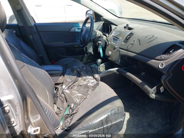 2011 Kia Forte 2.4l Sx/2.4l Sx Luxury მანქანა იყიდება აუქციონზე, vin: KNAFW4A3XB5407013, აუქციონის ნომერი: 30088440