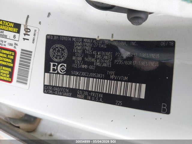 2018 Toyota Sienna Le 8-passenger მანქანა იყიდება აუქციონზე, vin: 5TDKZ3DC2JS953831, აუქციონის ნომერი: 30054899