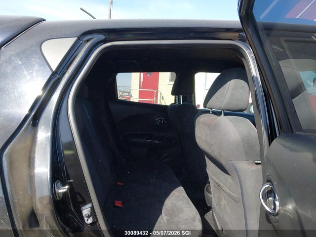 JN8AF5MV6ET366092 Nissan Juke S/sv/sl/nismo