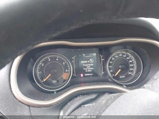 Продажа на аукционе авто 2015 Jeep Cherokee Latitude, vin: 1C4PJMCB2FW535028, номер лота: 30088450