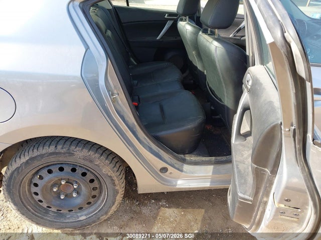 30089271 :رقم المزاد ، JM1BL1V70C1586578 vin ، 2012 Mazda 3 I مزاد بيع
