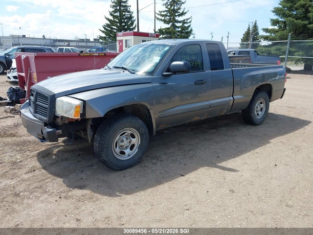 30089456 :رقم المزاد ، 1D7HW42N45S353943 vin ، 2005 Dodge Dakota Slt مزاد بيع