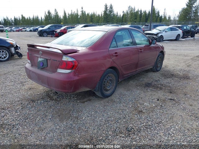 30089453 :رقم المزاد ، 4T1BE32K35U093098 vin ، 2005 Toyota Camry Le/xle/se مزاد بيع