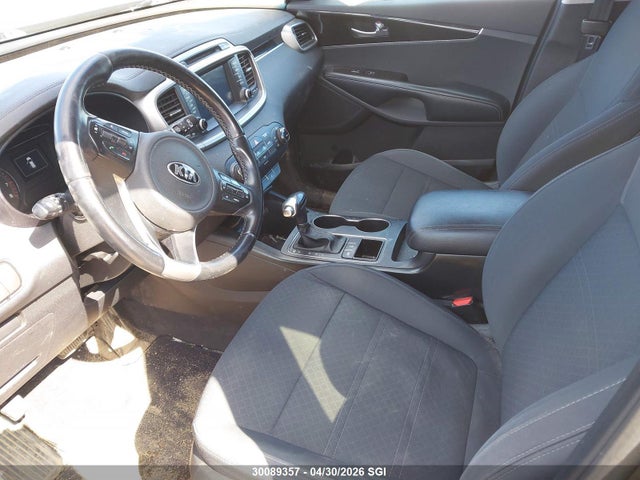 5XYPGDA16JG382197 KIA Sorento