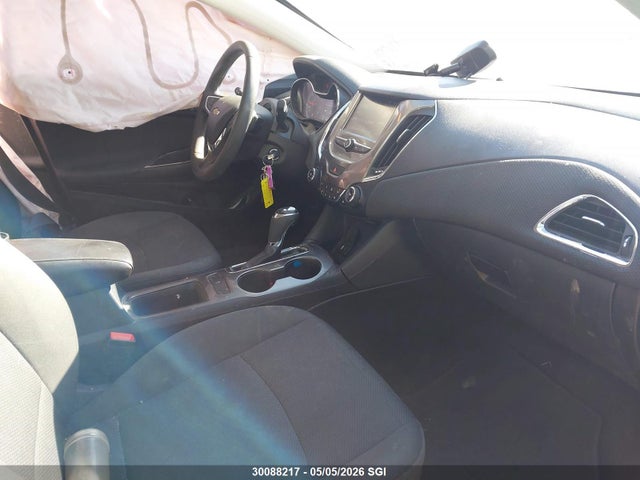 1G1BE5SM9H7241008 Chevrolet CRUZE LT