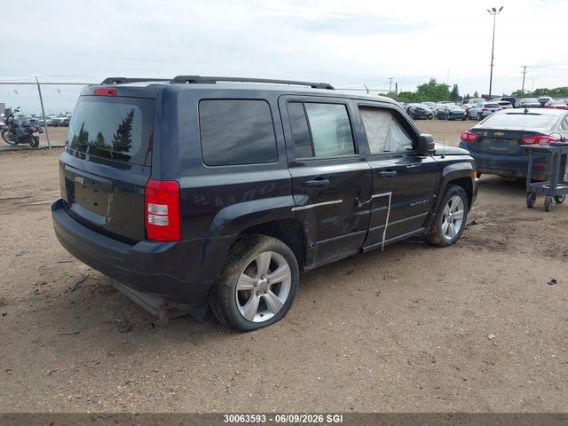 30063593 :رقم المزاد ، 1C4NJPAB3ED522827 vin ، 2014 Jeep Patriot Sport/north مزاد بيع