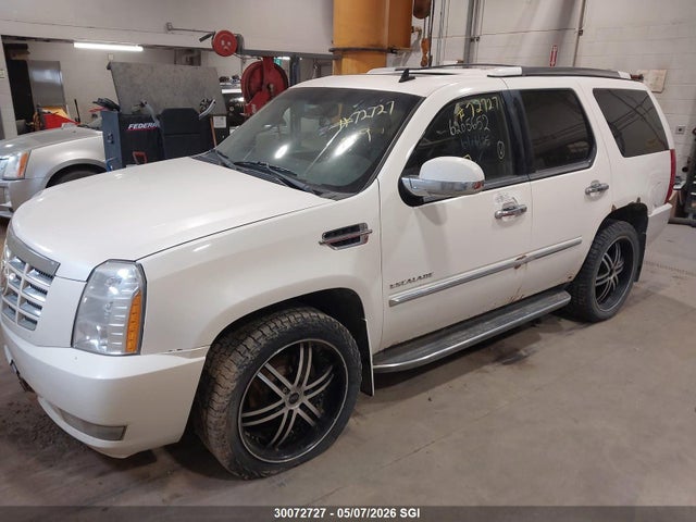 Продаж на аукціоні авто 2011 Cadillac Escalade Luxury, vin: 1GYS4BEF7BR285889, номер лоту: 30072727