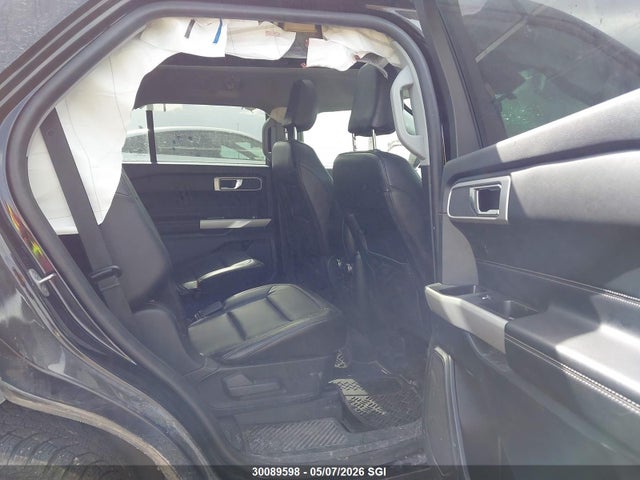 Продажа на аукционе авто 2022 Ford Explorer Xlt, vin: 1FMSK8DH4NGB25823, номер лота: 30089598