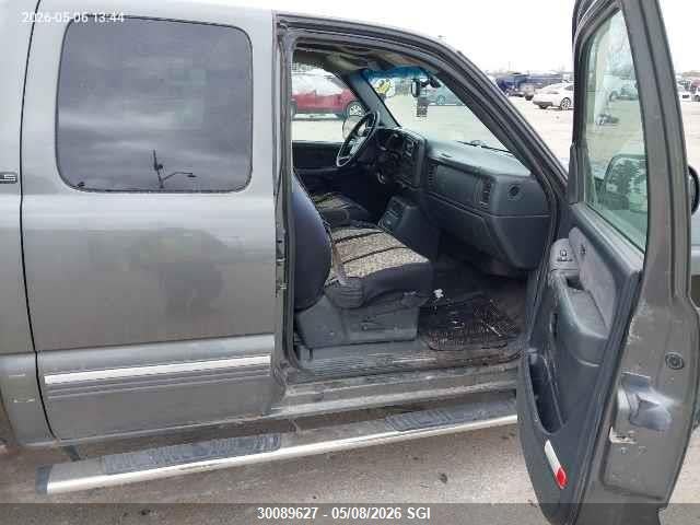 2002 Chevrolet Silverado K2500 მანქანა იყიდება აუქციონზე, vin: 1GCGK29U72Z127482, აუქციონის ნომერი: 30089627