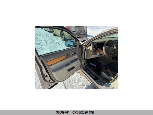 30089761 :رقم المزاد ، 3LNHM28T57R630958 vin ، 2007 Lincoln Mkz مزاد بيع