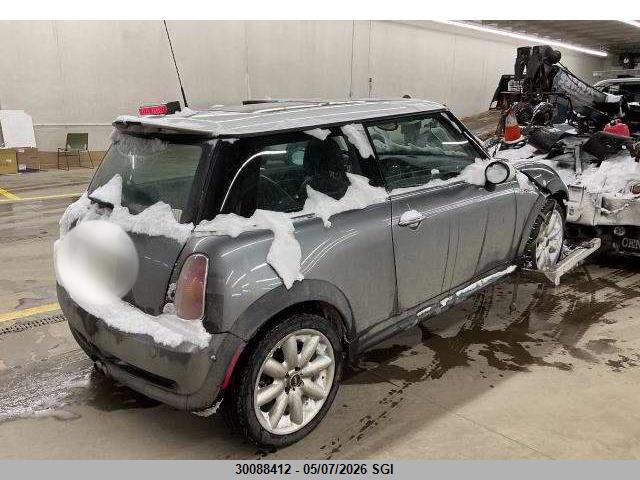 2002 Mini Cooper S მანქანა იყიდება აუქციონზე, vin: WMWRE33452TD51979, აუქციონის ნომერი: 30088412