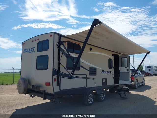 4YDT24328HK423921 Keystone Trailer Bullet