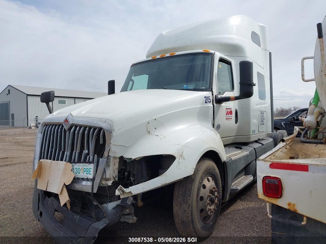 International Lt625 2019 3HSDZAPR7KN770585 Image 2