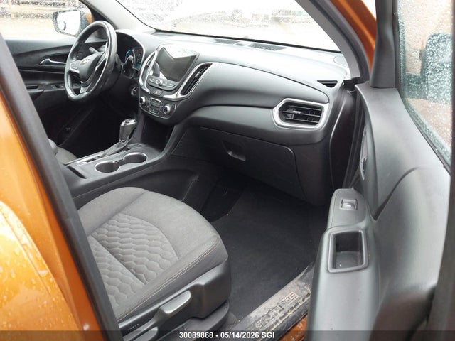 2018 Chevrolet Equinox Lt მანქანა იყიდება აუქციონზე, vin: 2GNAXSEV2J6123086, აუქციონის ნომერი: 30089868