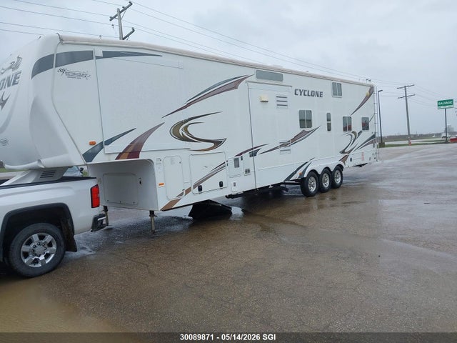 Продажа на аукционе авто 2011 Heartland Cyclone, vin: 5SFCG4035BE216617, номер лота: 30089871