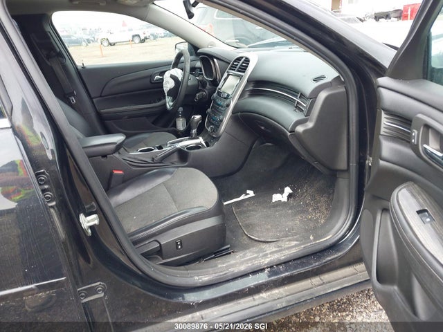 1G11C5SL1FF268599 Chevrolet MALIBU 1LT