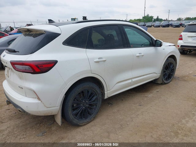 30089903 :رقم المزاد ، 1FMCU9PA3PUA93339 vin ، 2023 Ford Escape St Line Elite مزاد بيع