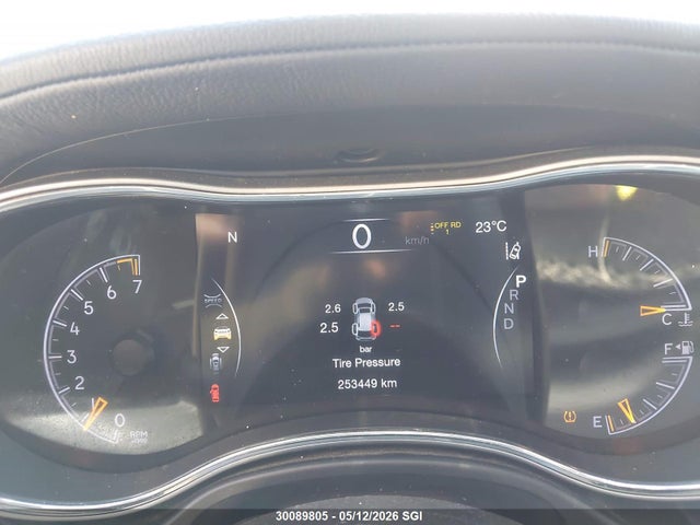 1C4RJFCG3JC240174 Jeep Grand Cherokee Overland