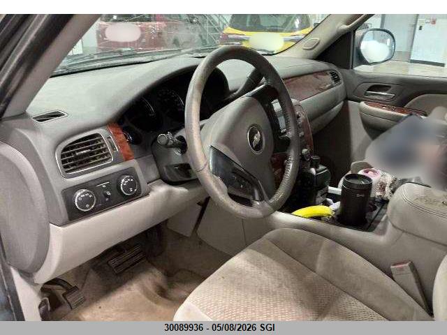 2007 Chevrolet Suburban K1500 მანქანა იყიდება აუქციონზე, vin: 1GNFK16357R378890, აუქციონის ნომერი: 30089936