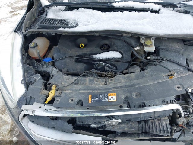 1FMCU9J98HUA16868 Ford Escape Titanium
